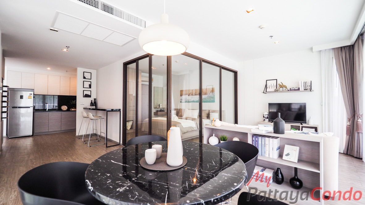 Aeras Beachfront Jomtien Condo For Sale - AERAS13-9