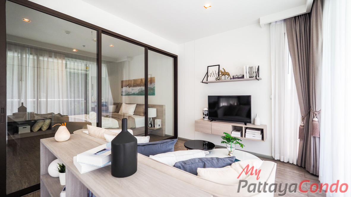 Aeras Beachfront Jomtien Condo For Sale - AERAS13