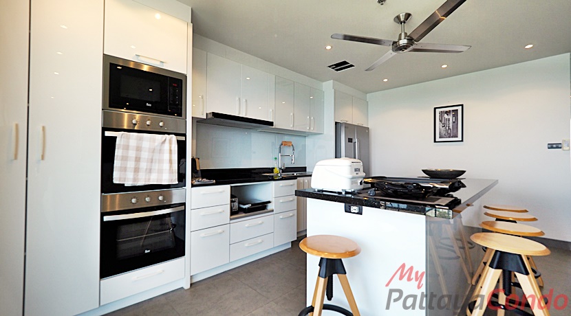 Amari Residences Condo Pattaya For Sale - AMR74-3