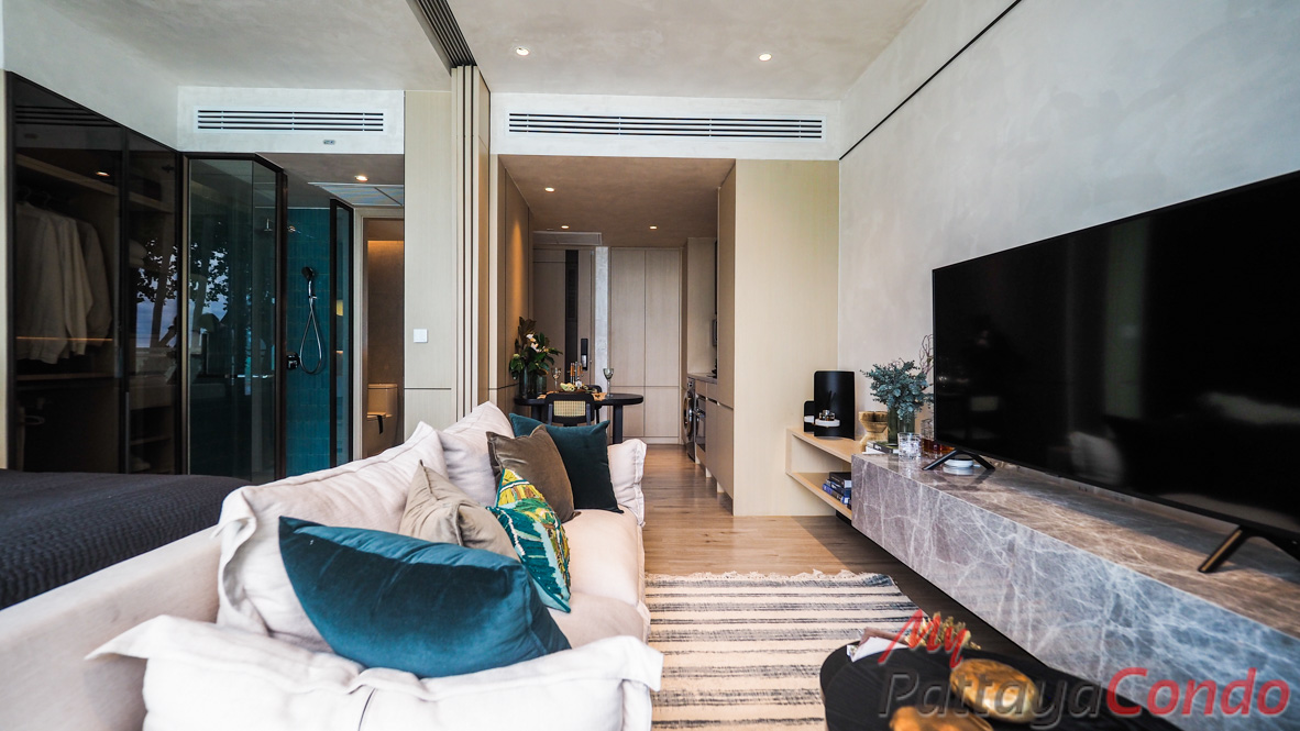 Arom Wong Amat Condo Pattaya For Sale - AROM01-4