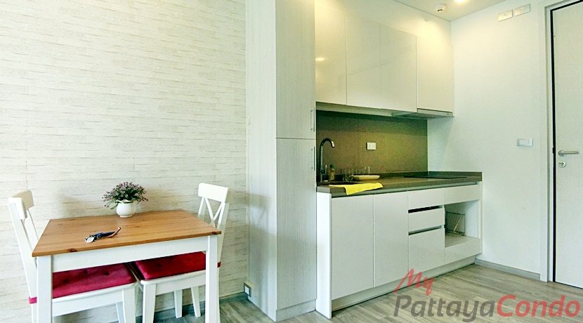 Baan Plai Haad Wong Amat Pattaya Condo For Sale - BPL14