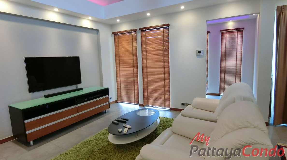 Boutique Garden Pool Villas Jomtien House For Sale - HJCTD02