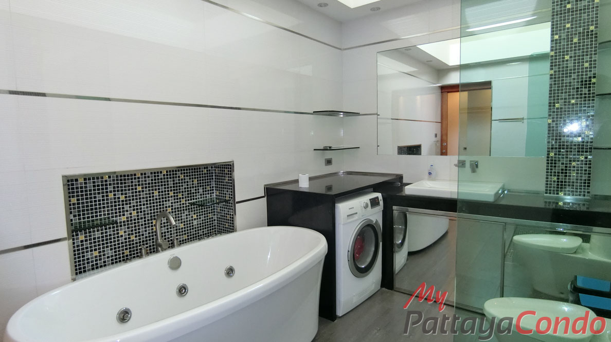 Boutique Garden Pool Villas Jomtien House For Sale - HJCTD02