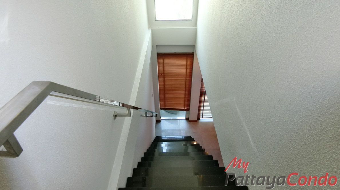 Boutique Garden Pool Villas Jomtien House For Sale - HJCTD02-12