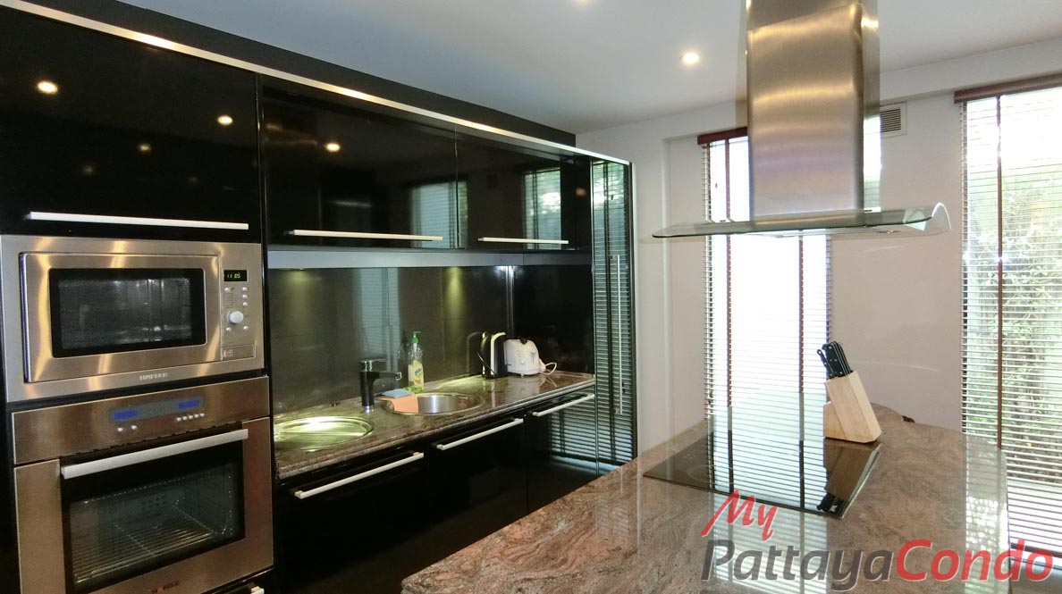 Boutique Garden Pool Villas Jomtien House For Sale - HJCTD02