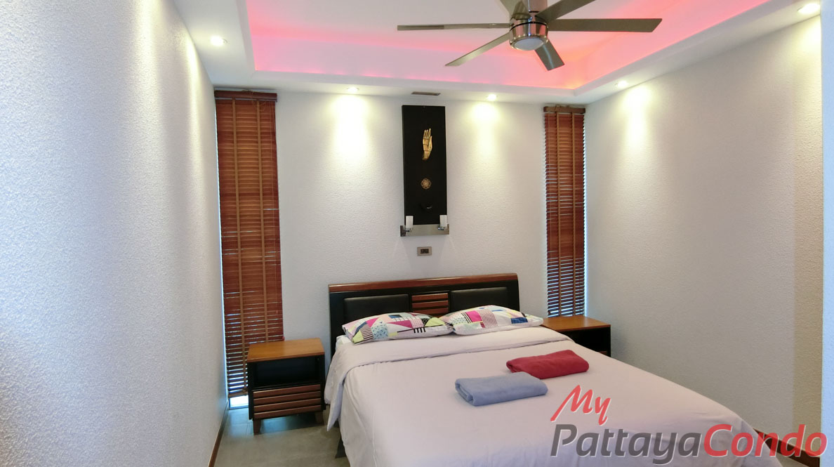 Boutique Garden Pool Villas Jomtien House For Sale - HJCTD02