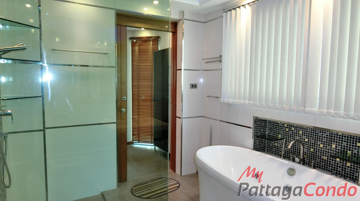 Boutique Garden Pool Villas Jomtien House For Sale - HJCTD02