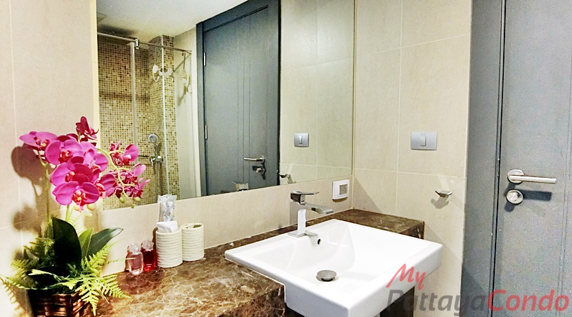Centara Avenue Residence & Suites For Sale - CARS96