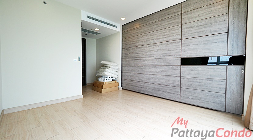 Cetus Beachfront Condo Pattaya For Sale - CETUS09-13