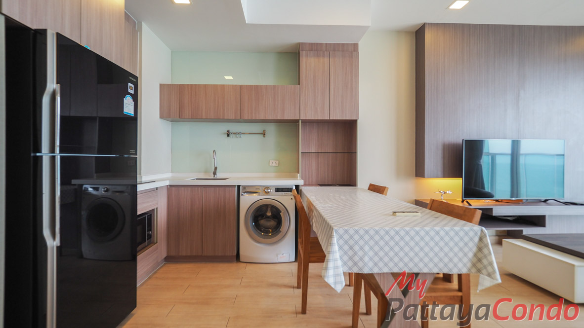Cetus Beachfront Condo Pattaya For Sale - CETUS14
