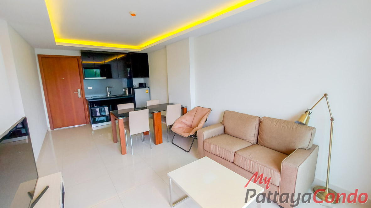 Club Royal Wong Amat Pattaya For Sale - CLUBR23