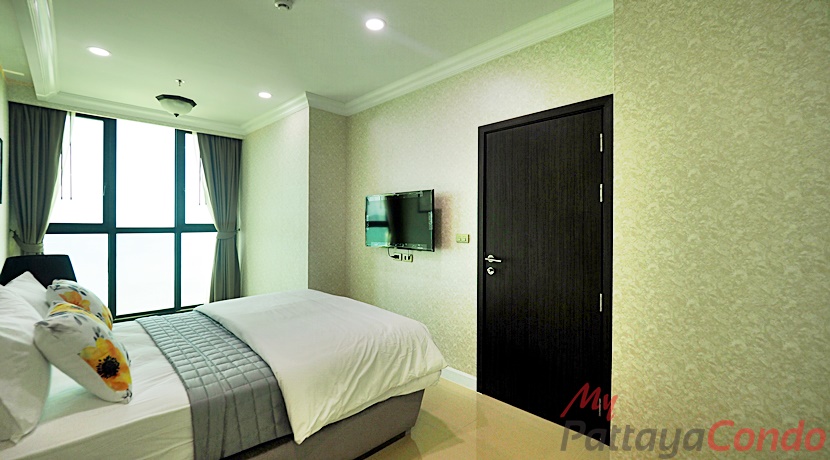 Dusit Grand Condo View For Sale - DUSITG04-15