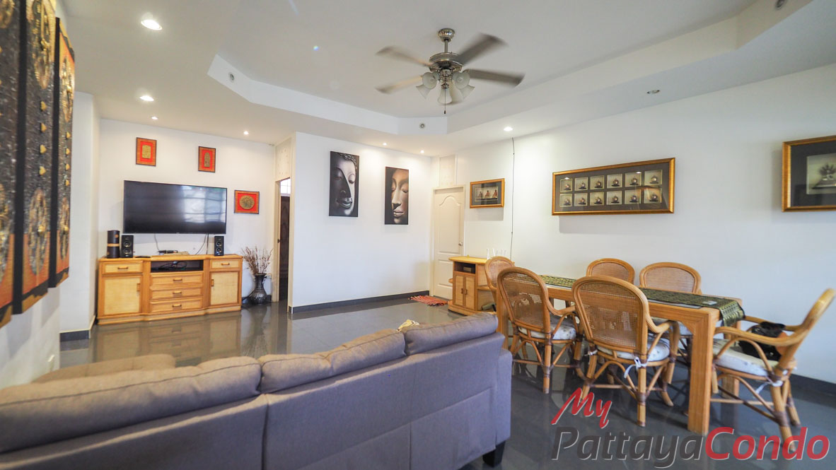Ekmongkol Village 1 Pattaya For Sale - HEEMK01