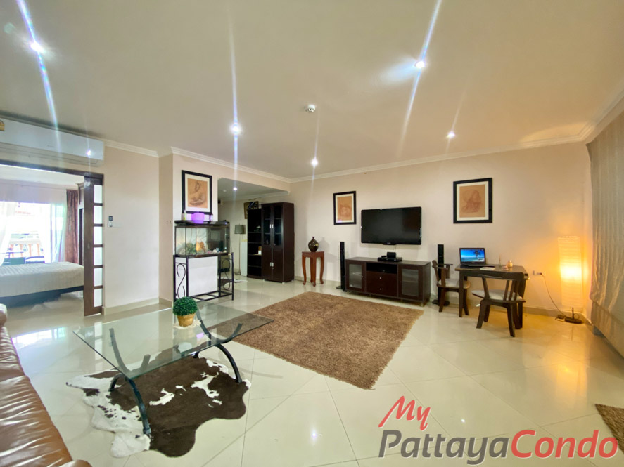 Executive Residence 1 Pattaya Condo For Sale - EXONE03
