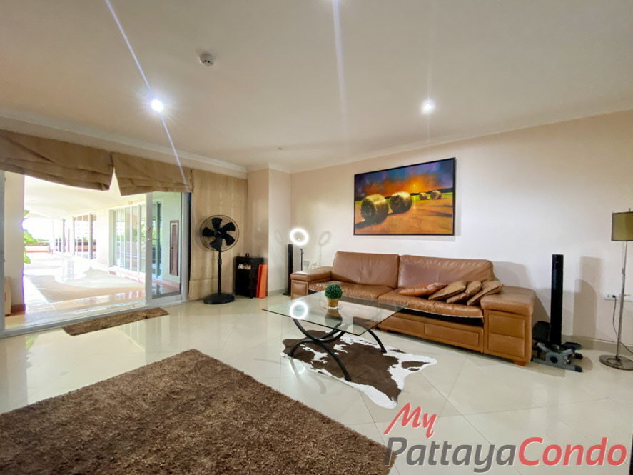 Executive Residence 1 Pattaya Condo For Sale - EXONE03