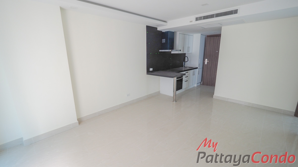 Grand Avenue Residence Pattaya Condo For Sale - GRAND144
