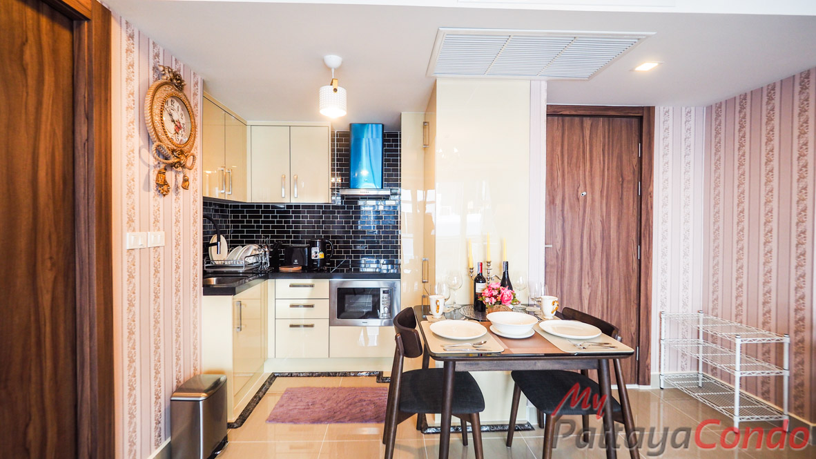 Grand Avenue Residence Pattaya Condo For Sale - GRAND131-1