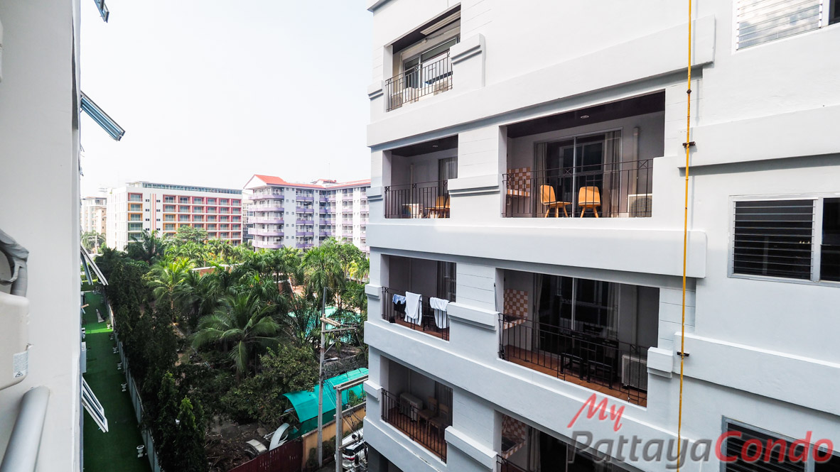 Grand Avenue Residence Pattaya Condo For Sale - GRAND131-11