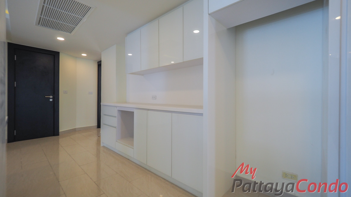 Grand Avenue Residence Pattaya Condo For Sale - GRAND163
