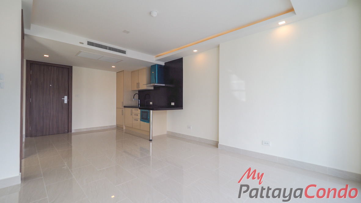 Grand Avenue Residence Pattaya Condo For Sale - GRAND156