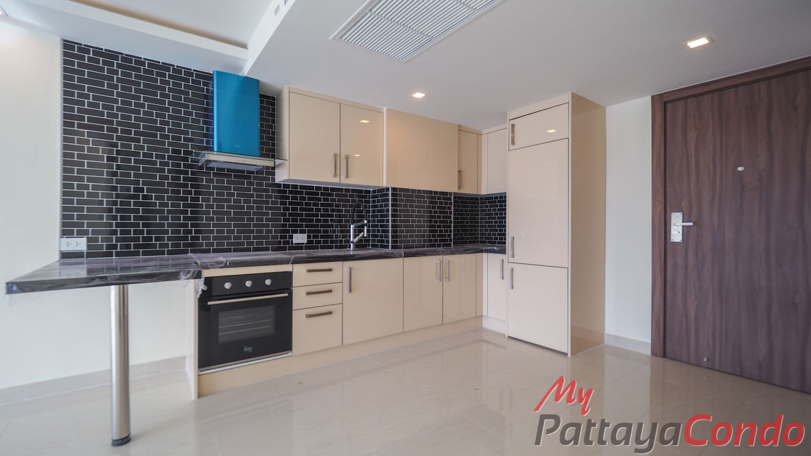 Grand Avenue Residence Pattaya Condo For Sale - GRAND164