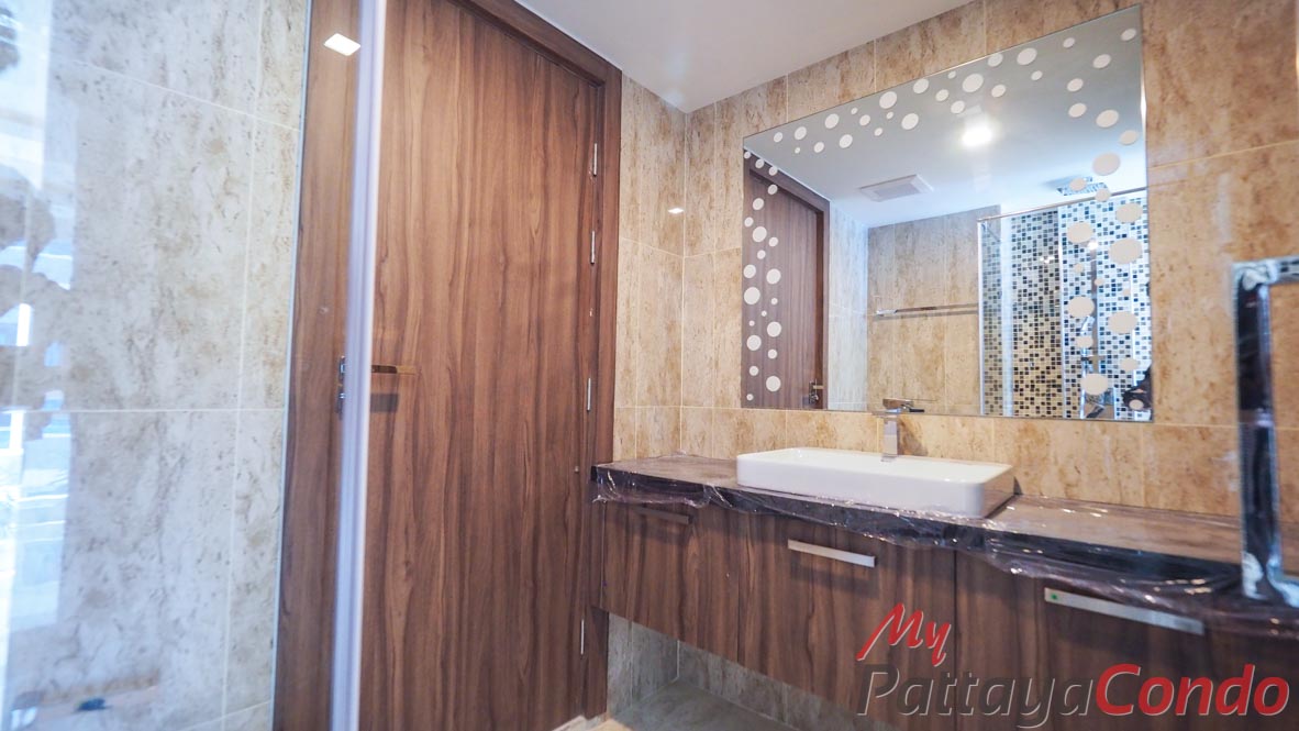 Grand Avenue Residence Pattaya Condo For Sale - GRAND151