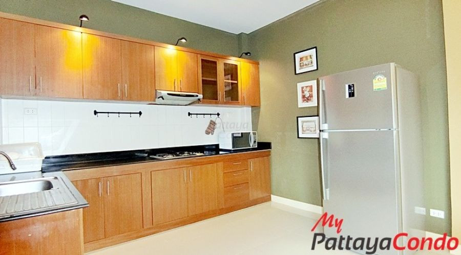 Impress House Village East Pattaya House For Sale - HEIS01-6