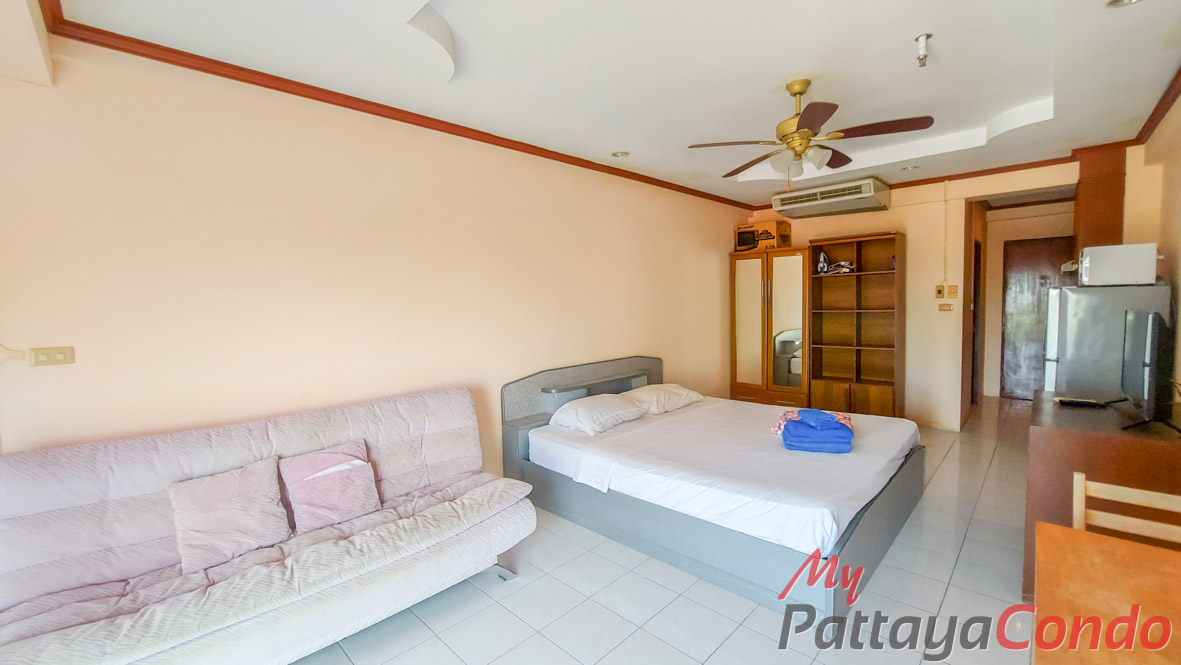 Jomtien Beach Condominium Pattaya For Sale - JBC03