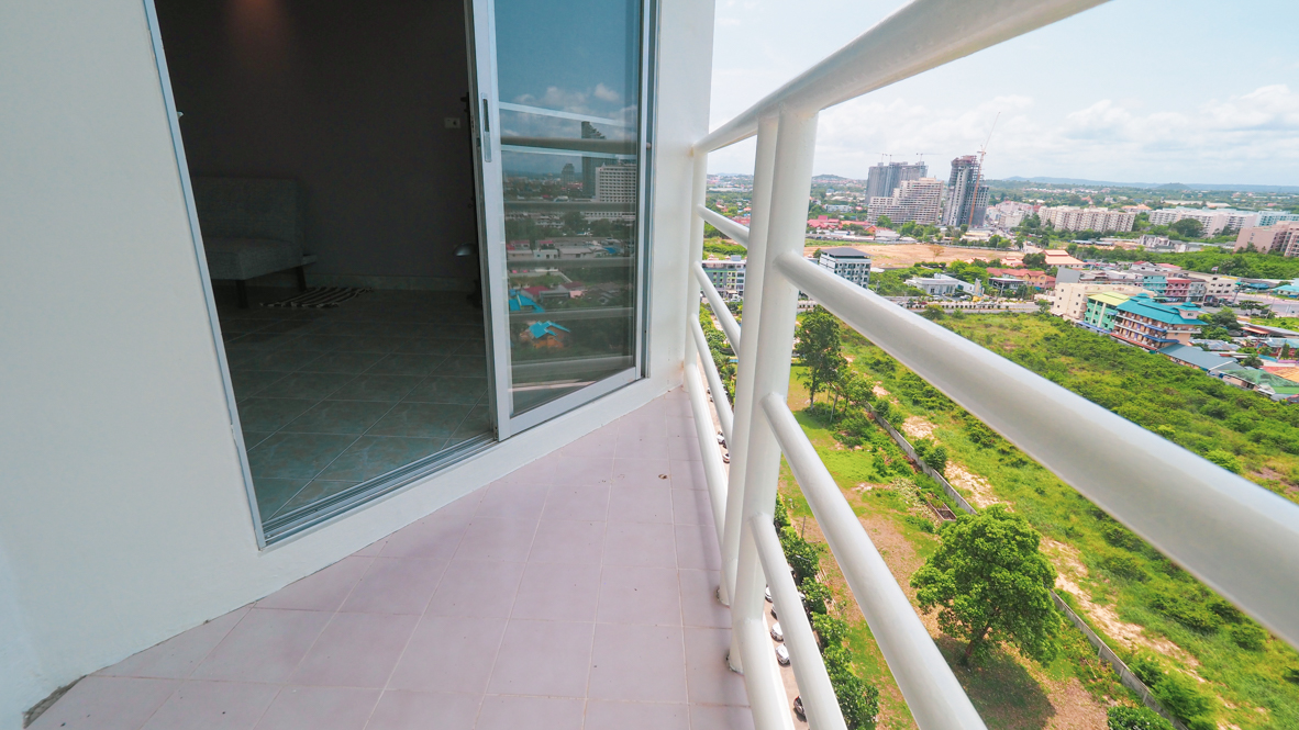 Jomtien Beach Condominium Pattaya For Sale - JBC04-9