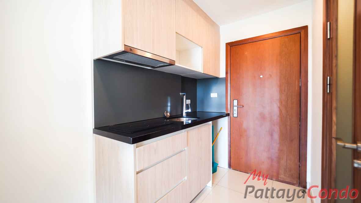 Laguna Beach Resort 2 Jomtien Pattaya Condo For Sale - LBR2J13