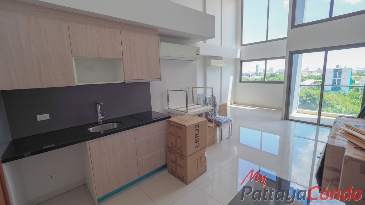 Laguna Beach Resort 2 Jomtien Pattaya Condo For Sale - LBR2J14