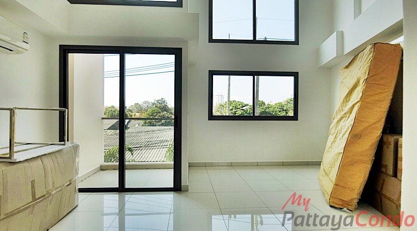 Laguna Beach Resort 2 Jomtien Pattaya Condo For Sale - LBR2J09-2