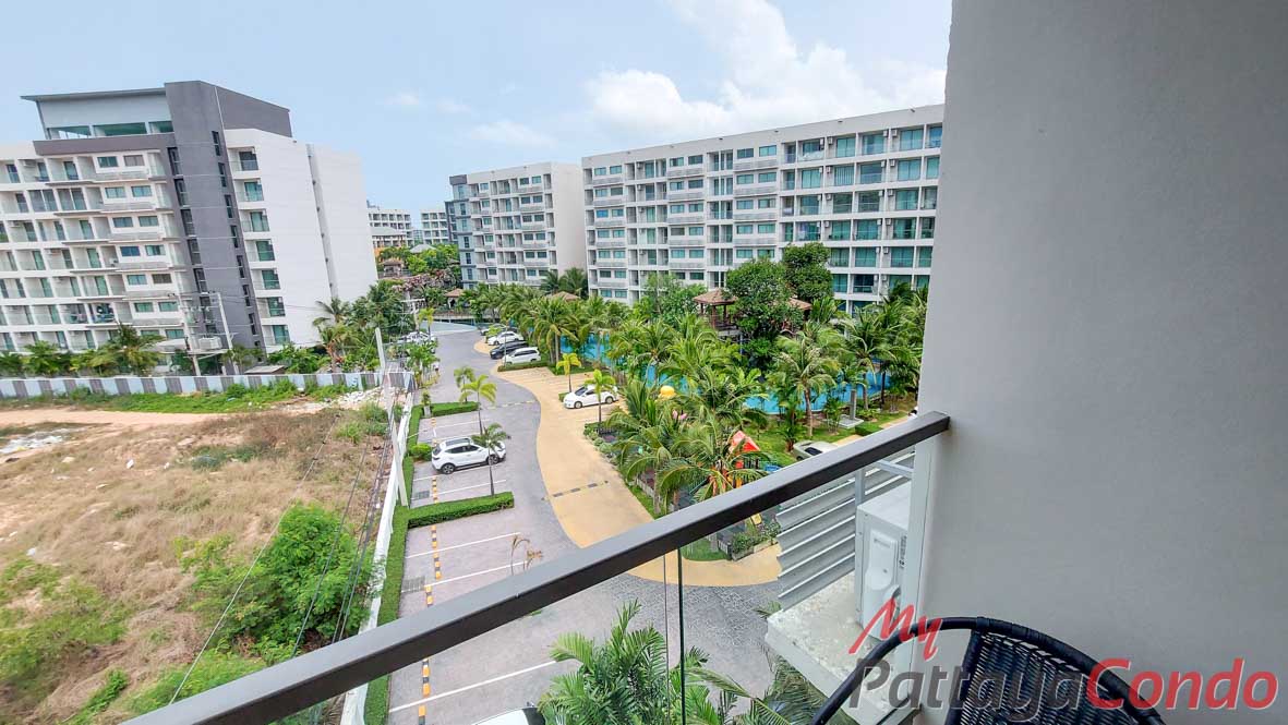 Laguna Beach Resort 3 The Maldives Pattaya Condo For Sale - LBR3M34