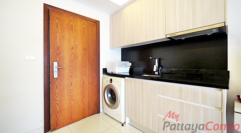 Laguna Beach Resort Jomtien Condo For Sale - LBRJ11-1