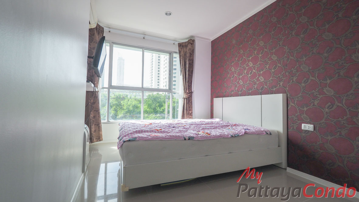 Lumpini Park Beach Jomtien Condo For Sale - LPN15