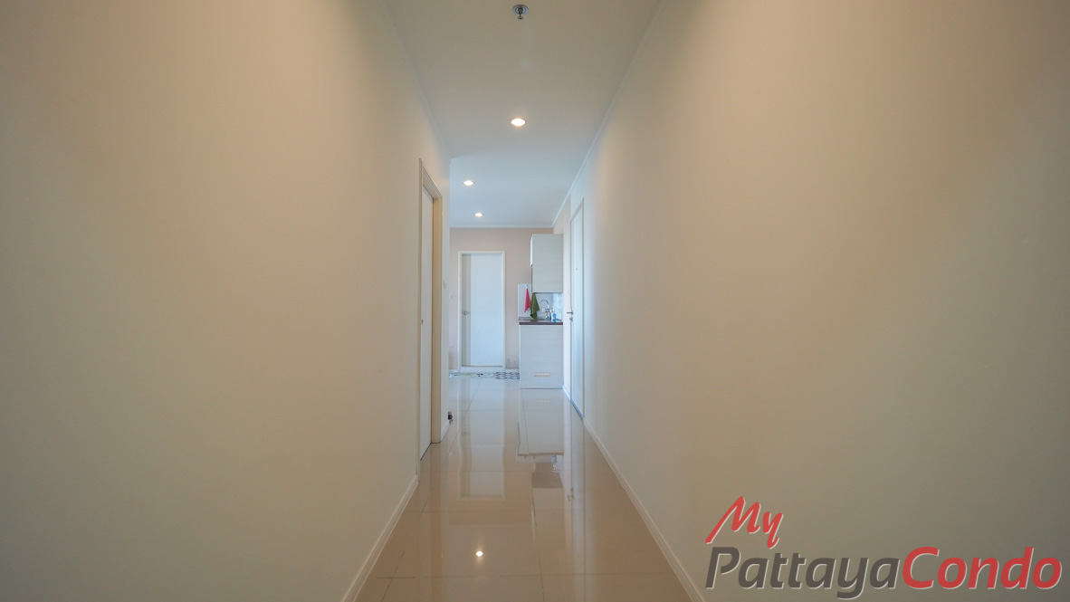 Lumpini Park Beach Jomtien Condo For Sale - LPN17-1
