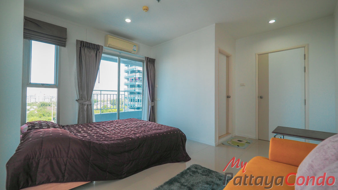 Lumpini Park Beach Jomtien Condo For Sale - LPN17
