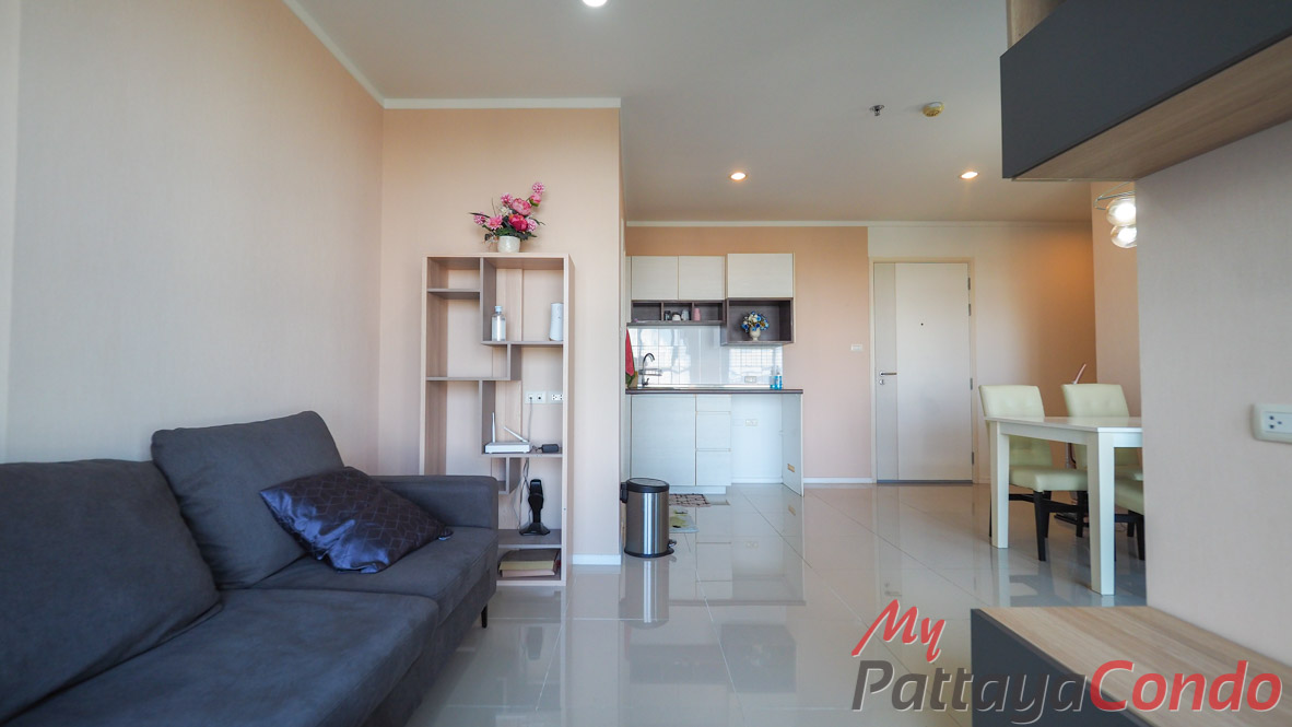 Lumpini Park Beach Jomtien Condo For Sale - LPN17