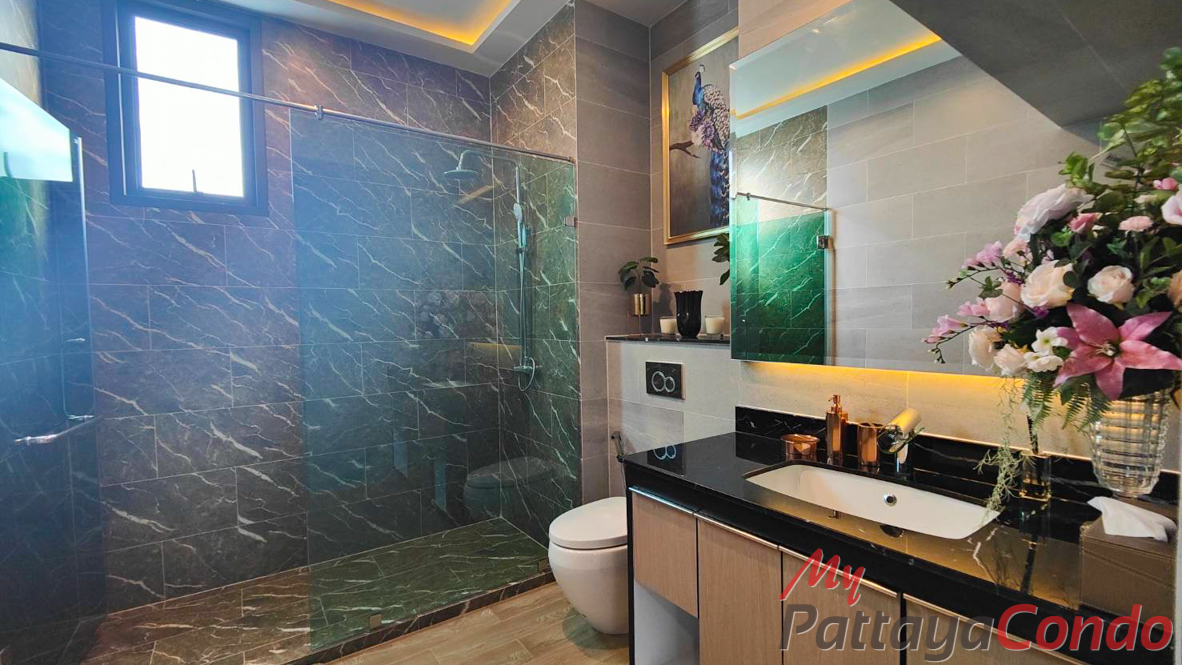 Madcha Nirvana Huay Yai Pattaya House For Sale - HEMCN01-13