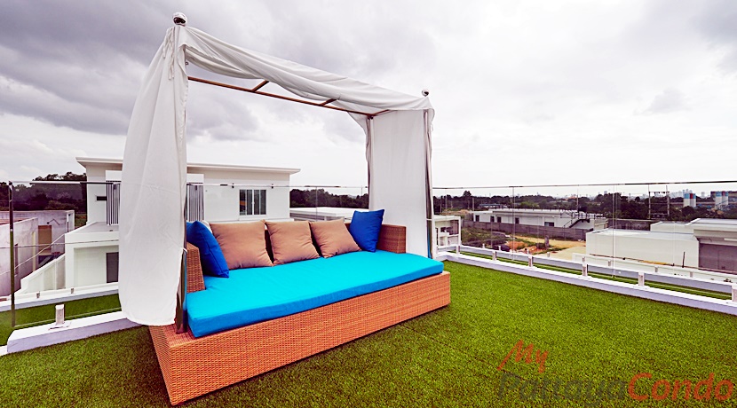 Palm Lakeside Pattaya Villa For Sale East Pattaya - HEPLP01