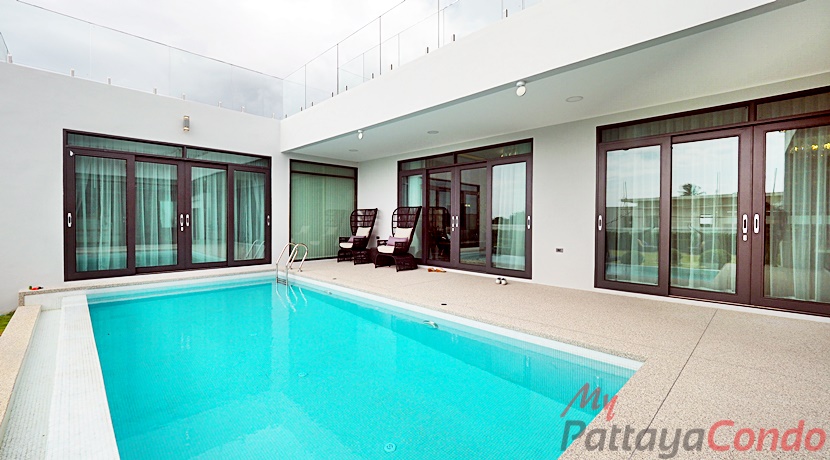 Palm Lakeside Pattaya Villa For Sale East Pattaya - HEPLP01