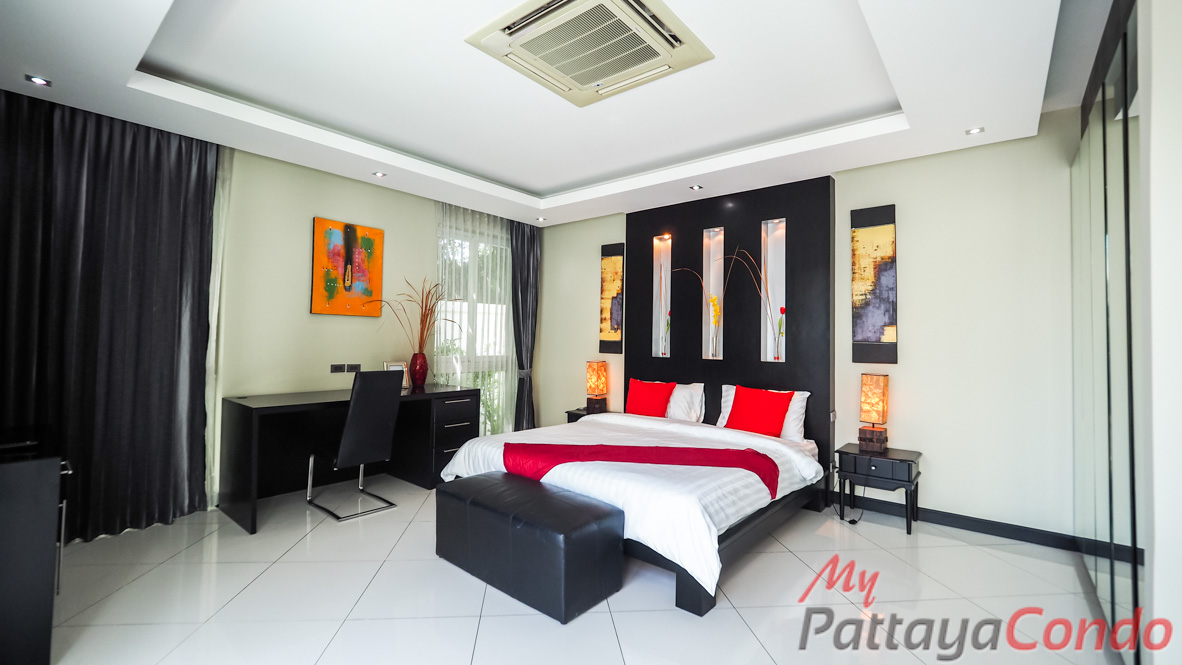 Palm Oasis Pool Villa Pattaya House For Sale - HJPO01-26