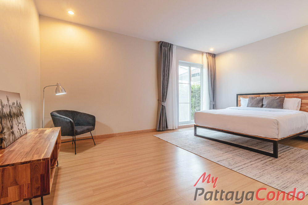 Panalee Banna Village Huay Yai Pattaya For Sale - HEPNL01
