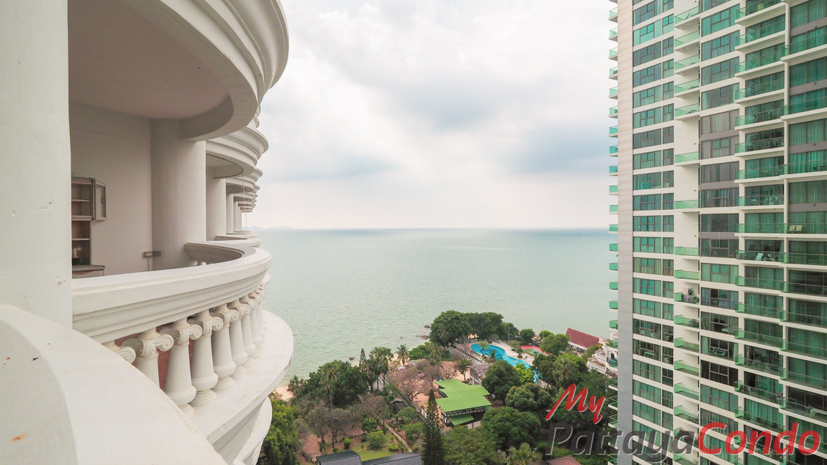 Park Beach Condominium For Sale - PBC02-17