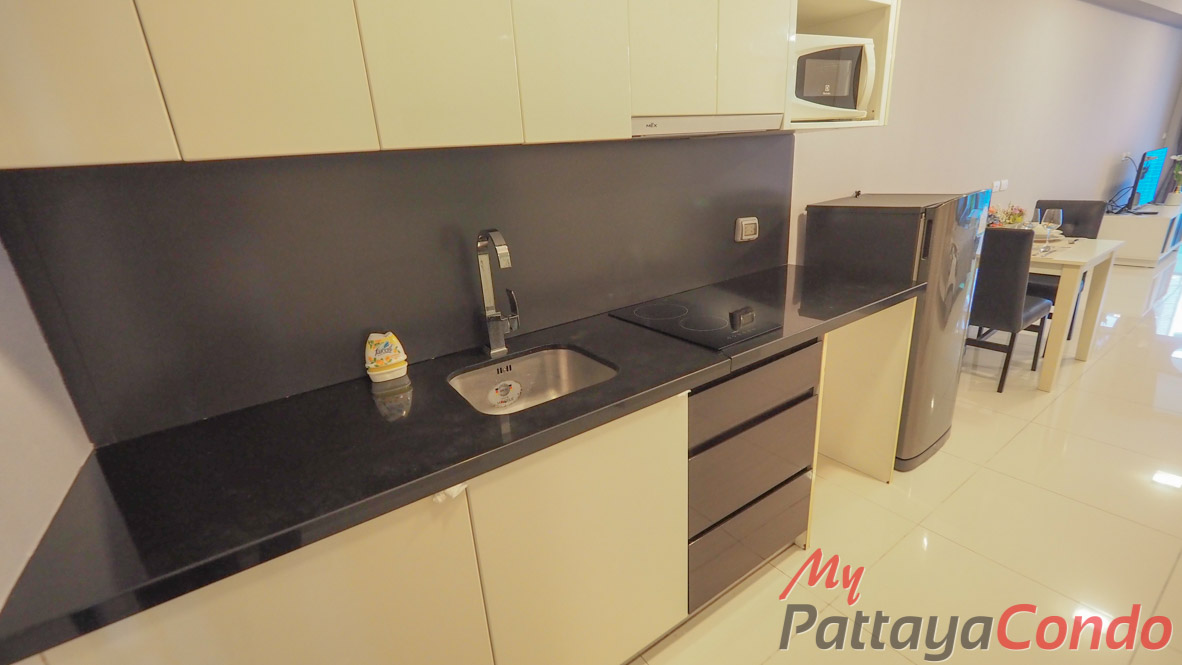 Park Royal 2 Pattaya Condo For Sale - PARK2R10