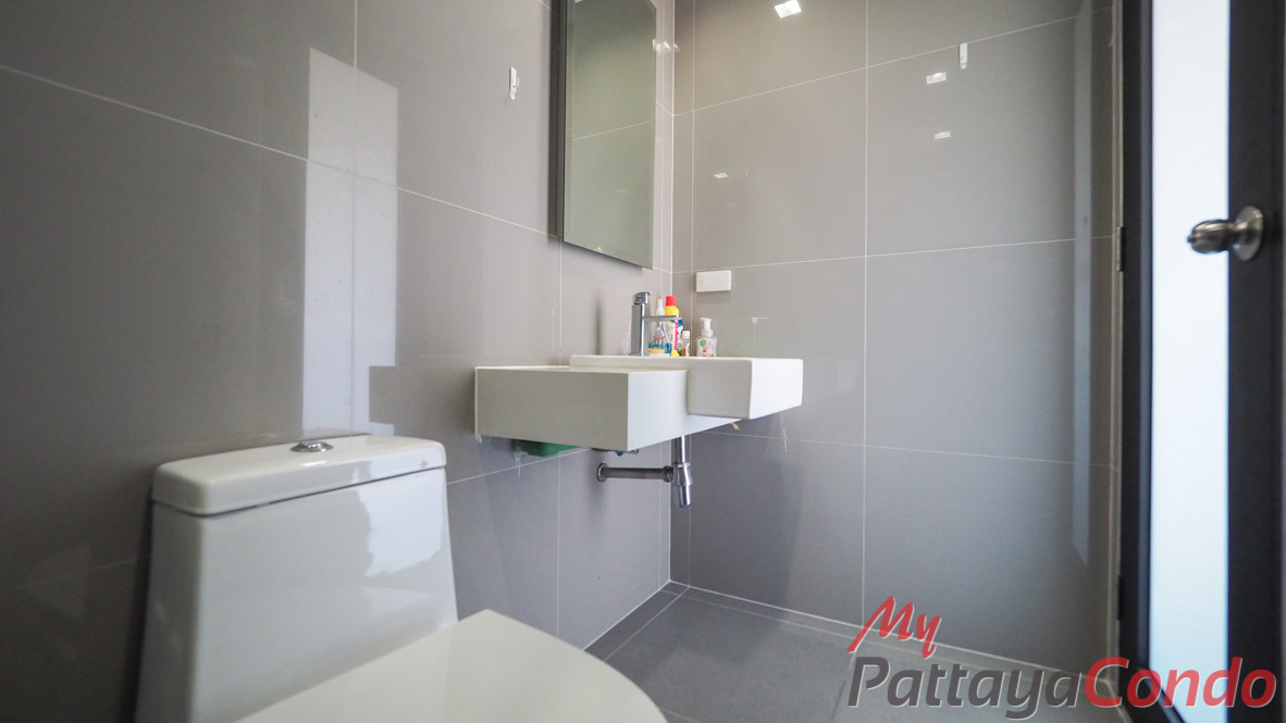 Pattaya Posh Condo For Sale - POSH04