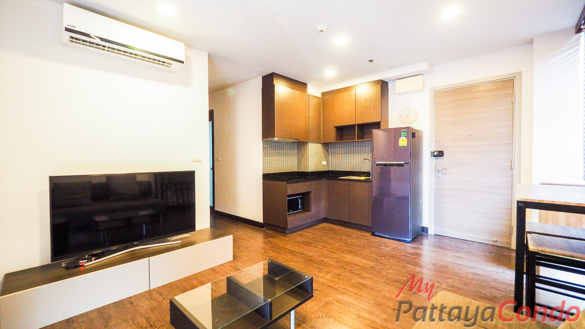 Pattaya Posh Condo For Sale - POSH03