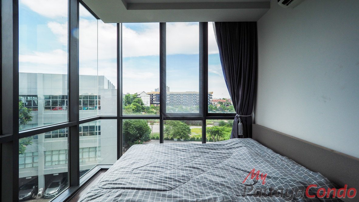 Pattaya Posh Condo For Sale - POSH03