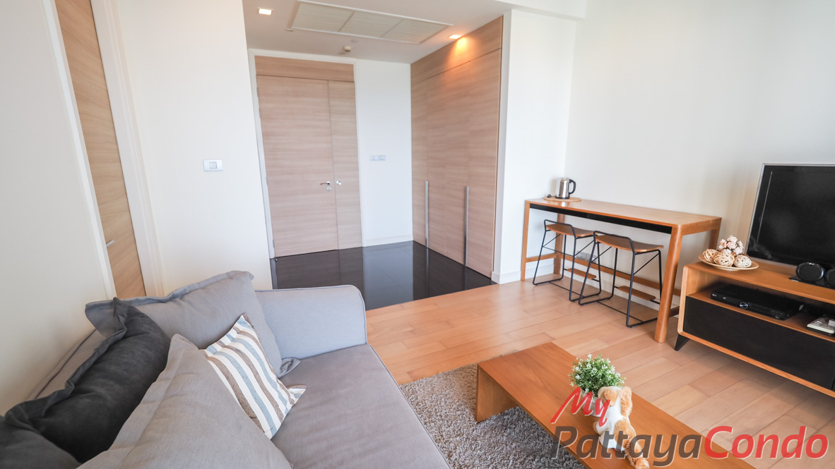 Reflection Jomtien Pattaya Condo For Sale - RF19