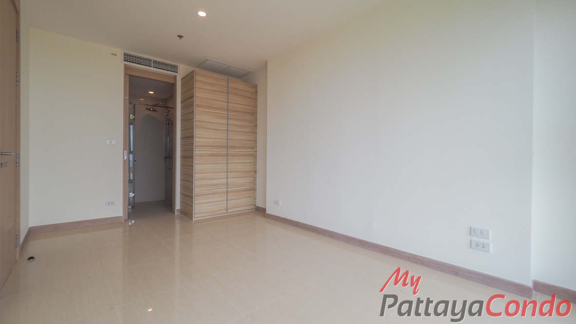Riviera Jomtien Pattaya Condo For Sale - RJ29-14